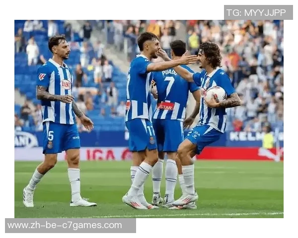 巴塞罗那主场迎战西班牙人展开激烈德比战争