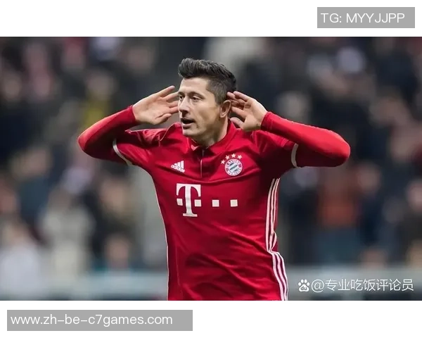 37岁莱万帽子戏法救主!巴萨续约两难选择,一数据提醒他不行代替